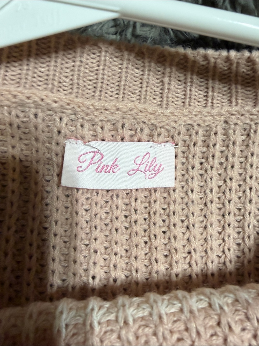 Pink lily sweater woman’s Medium - Picture 4 of 5